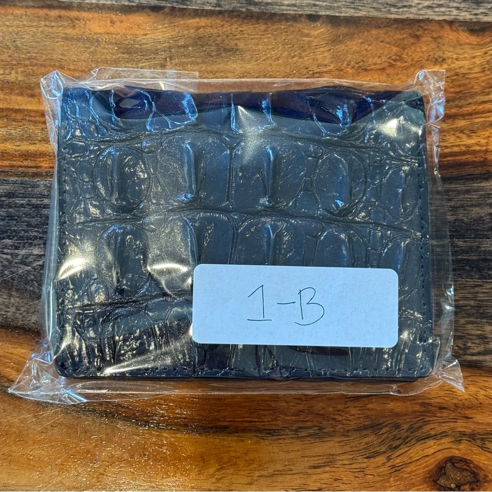 Genuine Croc Leather Wallet Dark Cobalt Color - Picture 10 of 12